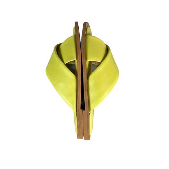 CHELSEA & VIOLET JACEY Leather Strappy Cross Band Sandals - Picture 6 of 9